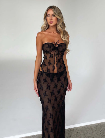 Sirelle – Lace two-piece set with strapless top and maxi skirt