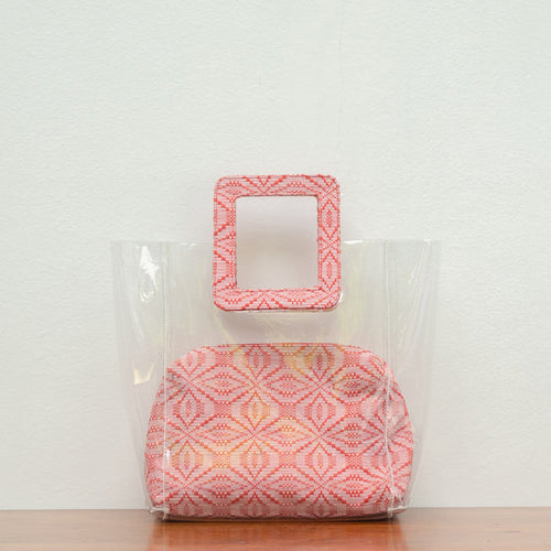 Lilly Red