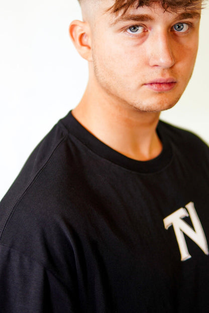SEASON #1 OVERSIZED T-SHIRT - Tenacity